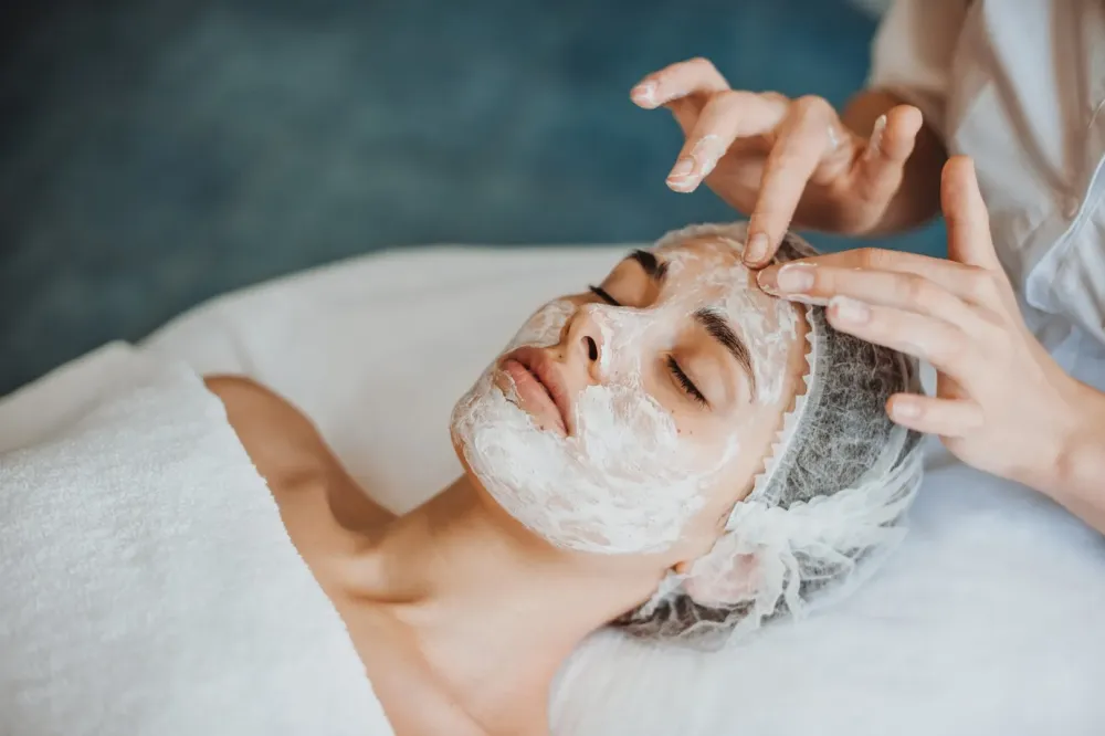 Peeling visage près de Dreux